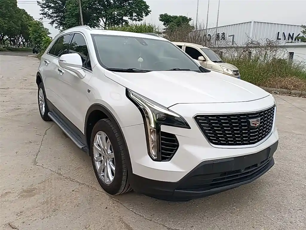 Cadillac XT4 2021 — фото 4