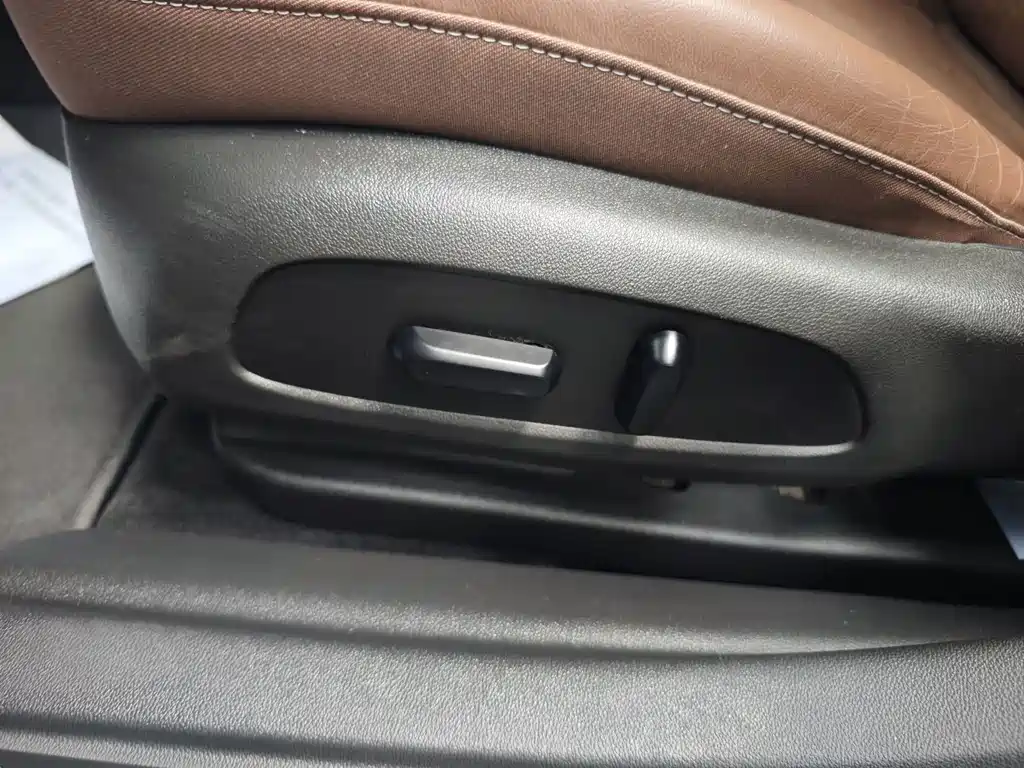 Buick Regal 2017 — фото 14
