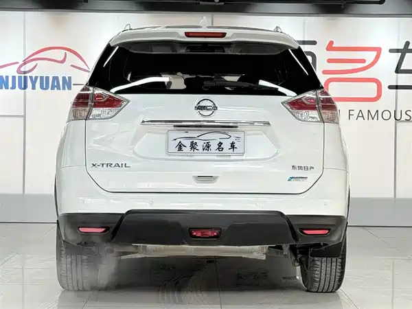 Nissan X-Trail 2014