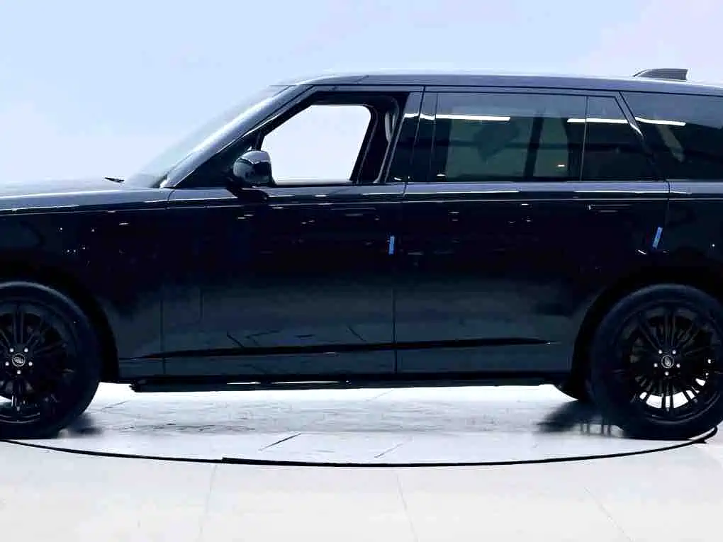 Land Rover Range Rover 2023 — фото 6
