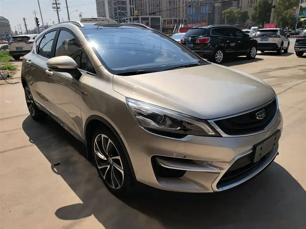 Geely Emgrand GS 2017 — фото 4