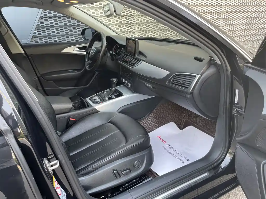 Audi A6L 2015 — фото 17