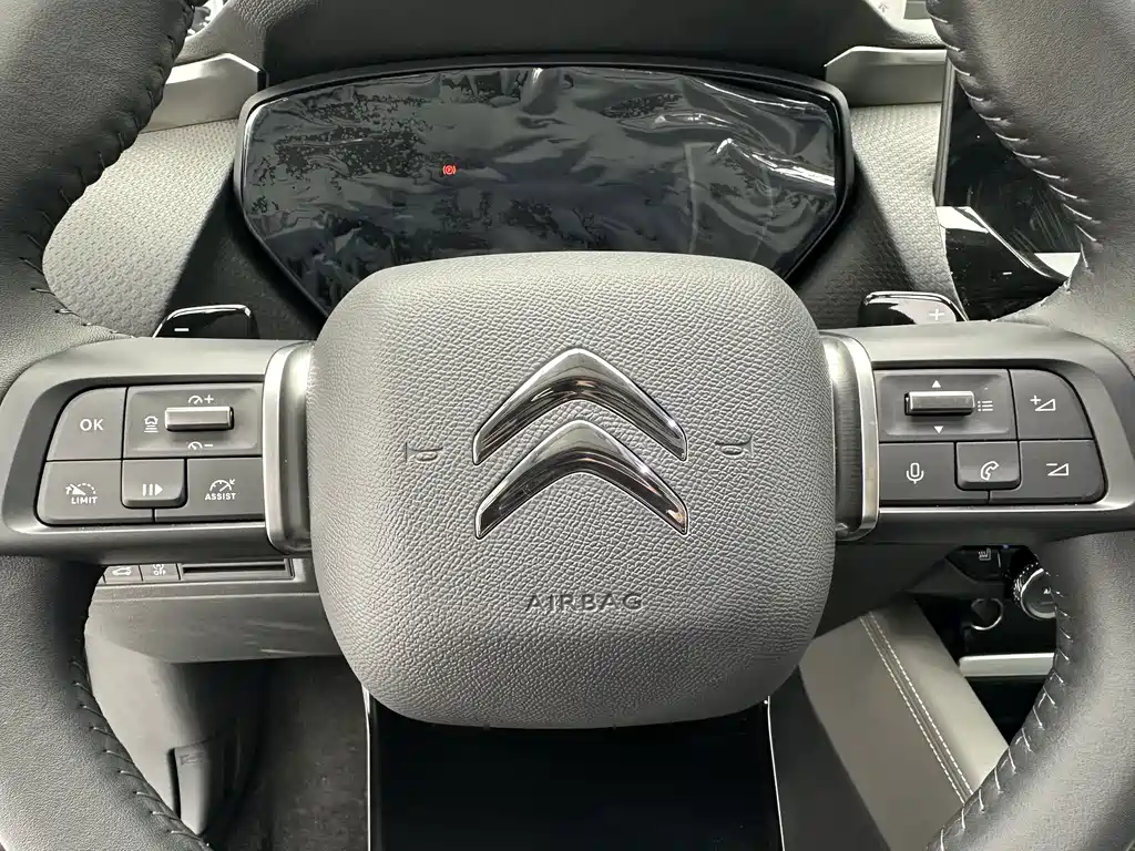 Citroën Versailles C5 X 2026 — фото 14