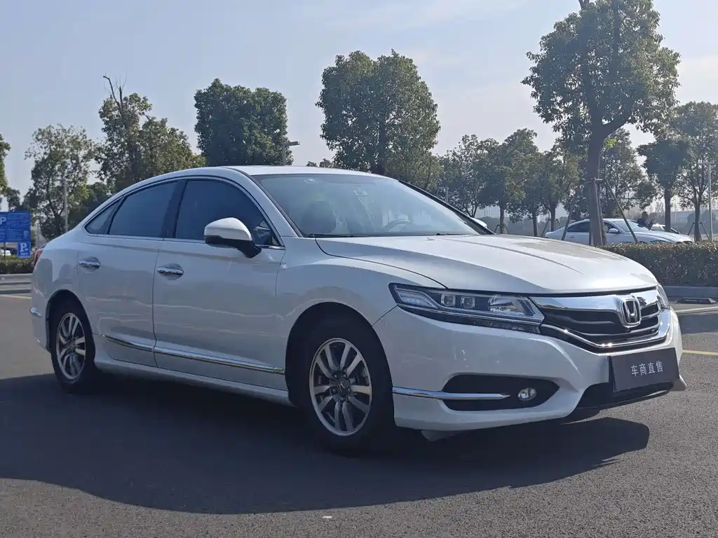 Honda Spirior 2018 — фото 4