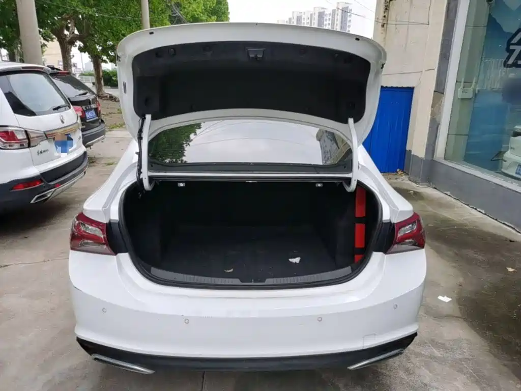 Chevrolet Malibu XL 2021 — фото 19