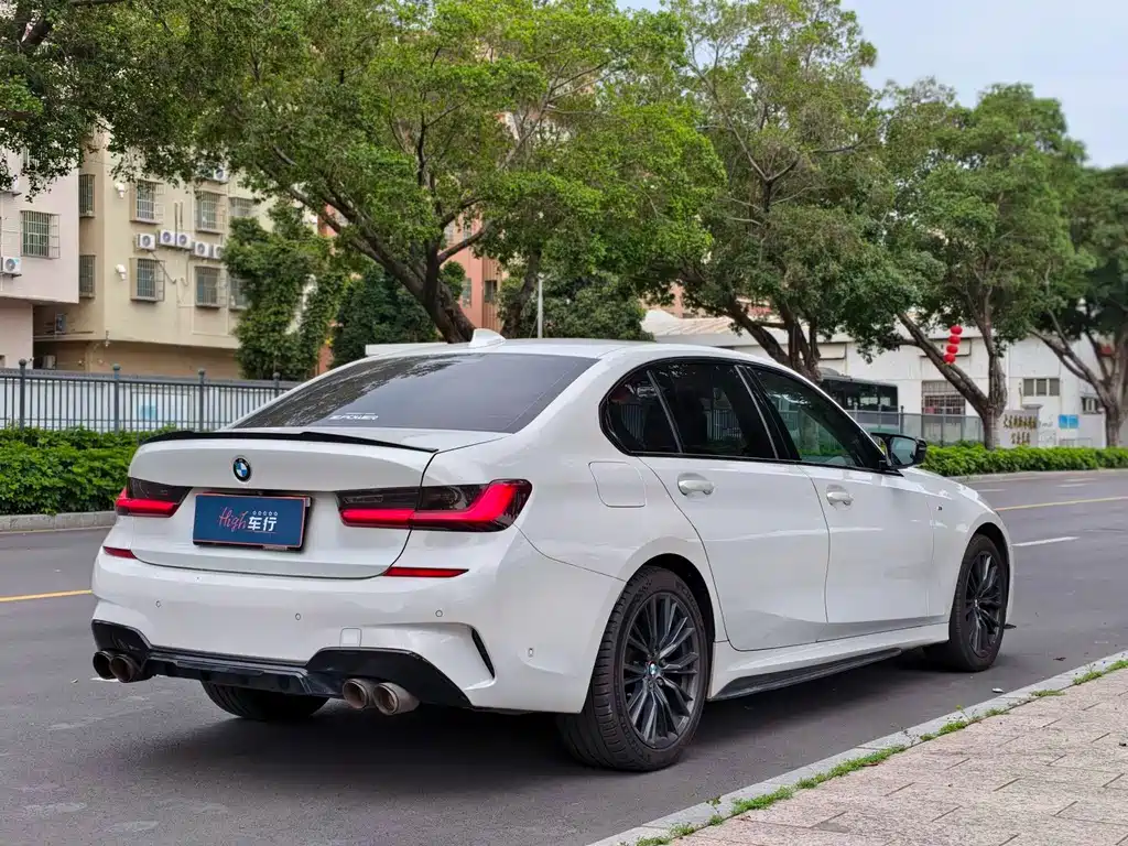 BMW 3 Series 2020