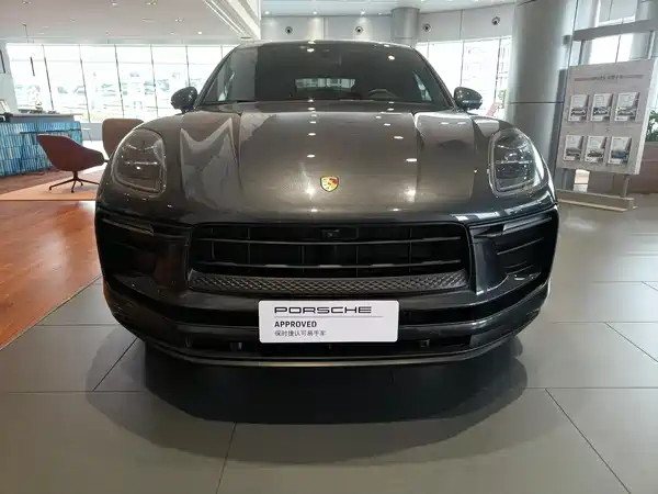 Porsche Macan 2022