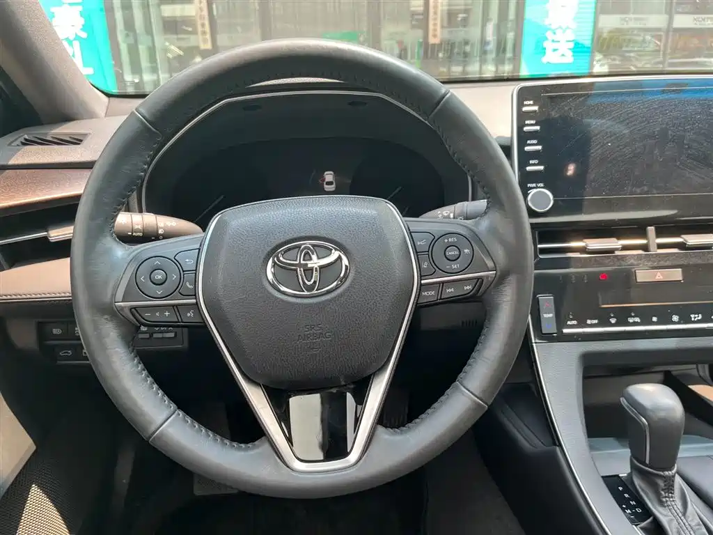 Toyota Avalon 2020 — фото 12
