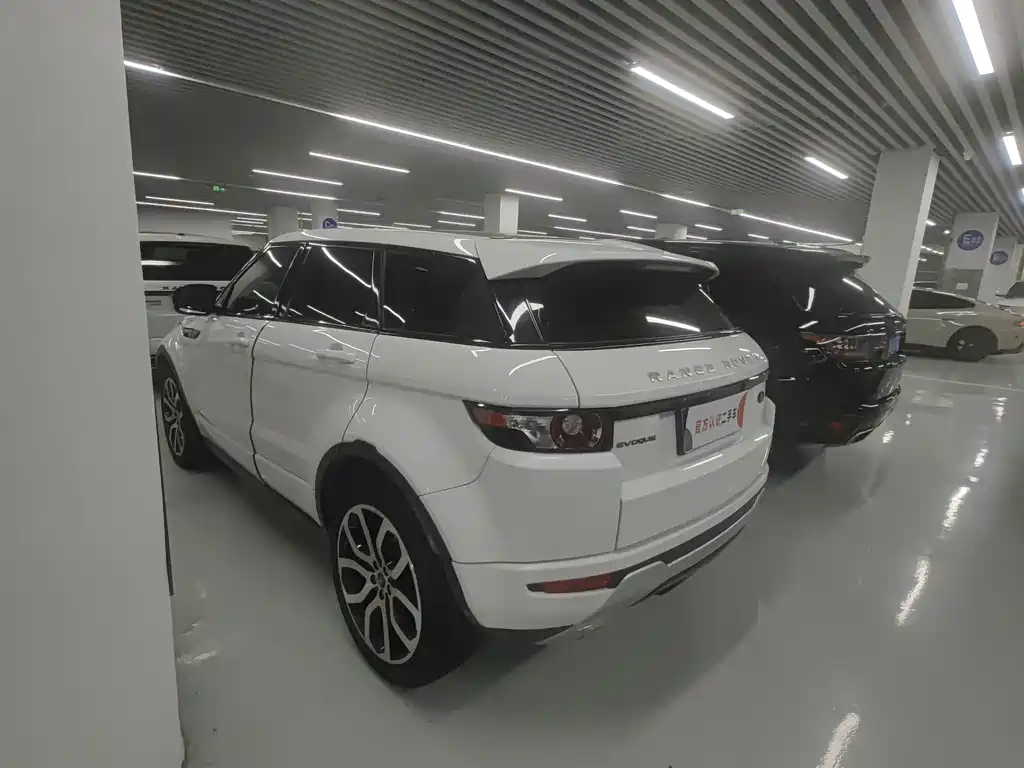 Land Rover Evoque 2013 — фото 6