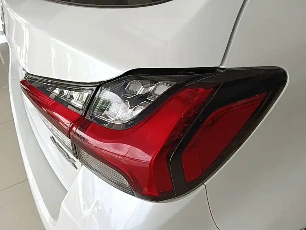 Mitsubishi ASX 2021 — фото 8