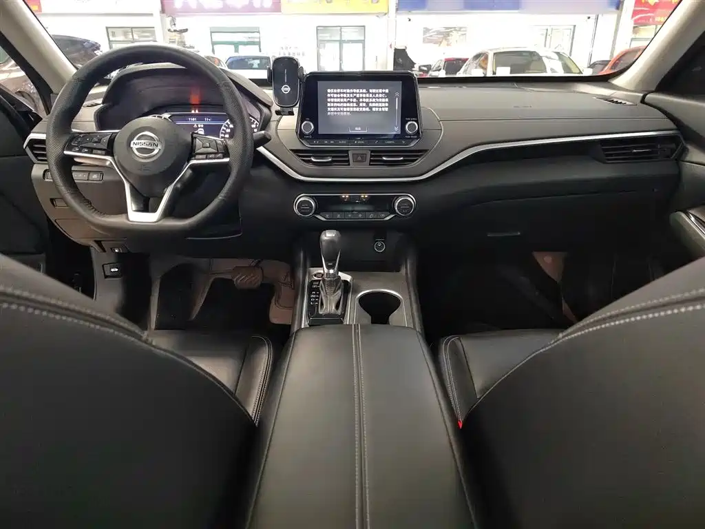Nissan Teana 2020 — фото 10