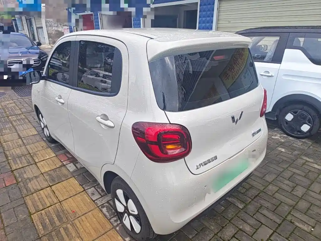 Wuling Hongguang MINIEV 2025