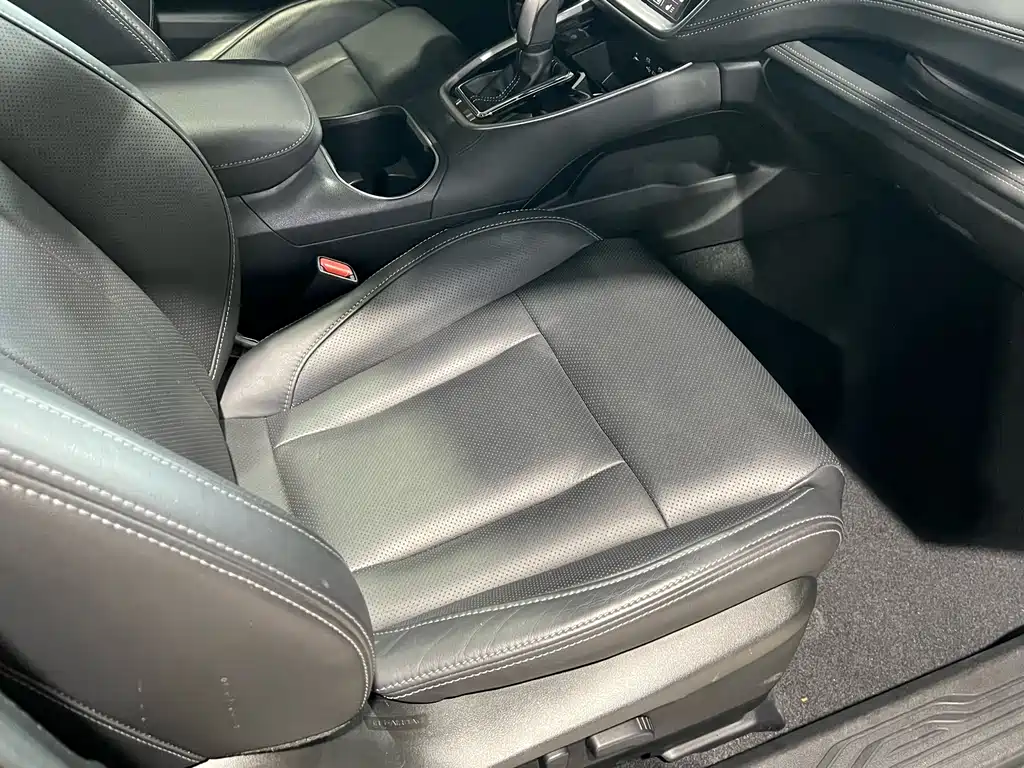 Subaru Outback 2022 — фото 21
