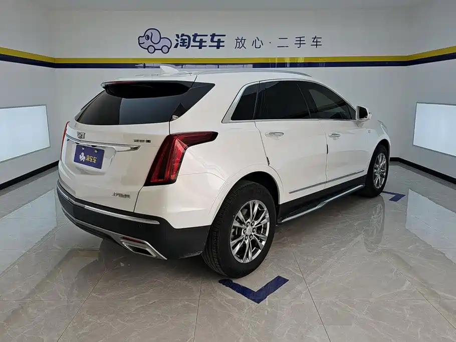 Cadillac XT5 2019 — фото 3