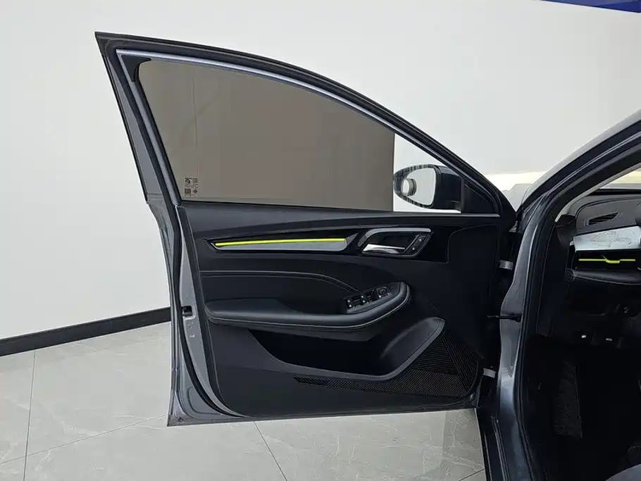 Roewe i5 2022