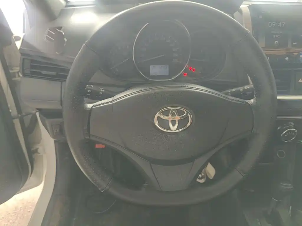 Toyota Vios FS 2017 — фото 11