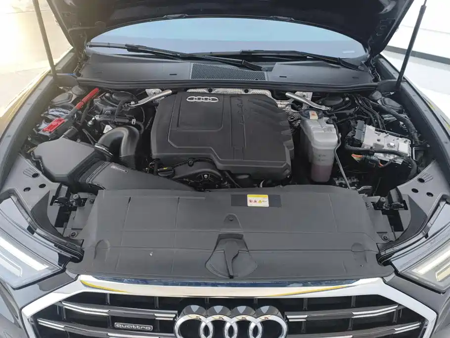 Audi A6L 2023 — фото 10