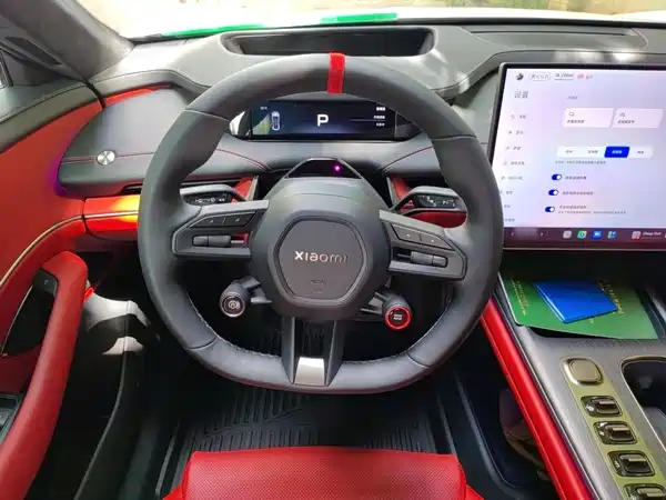 Xiaomi SU7 2024