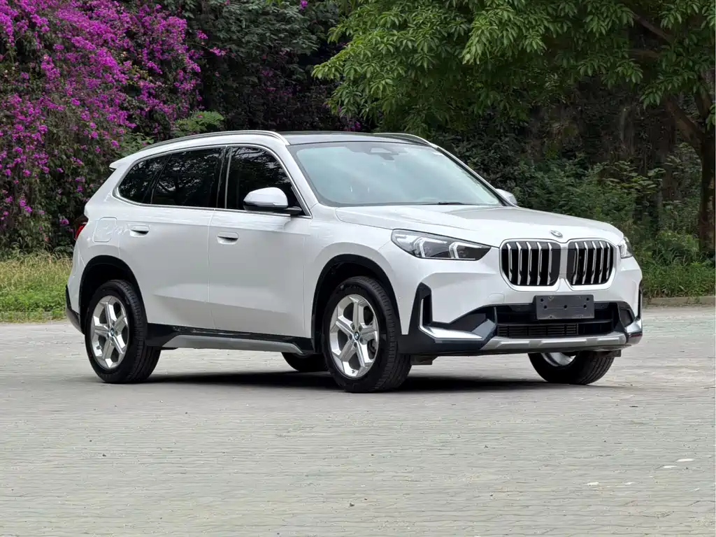 BMW X1 2023 — фото 8