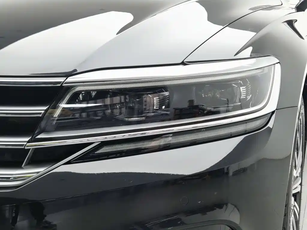 Volkswagen Phideon 2019 — фото 7