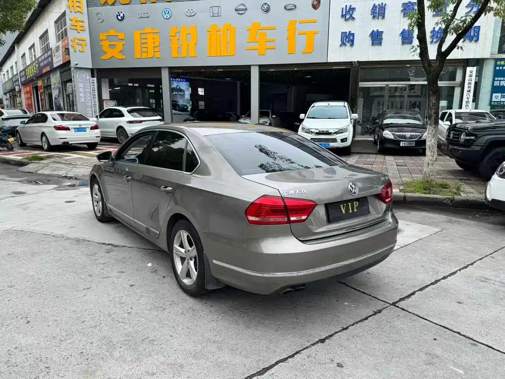 Volkswagen Passat 2014