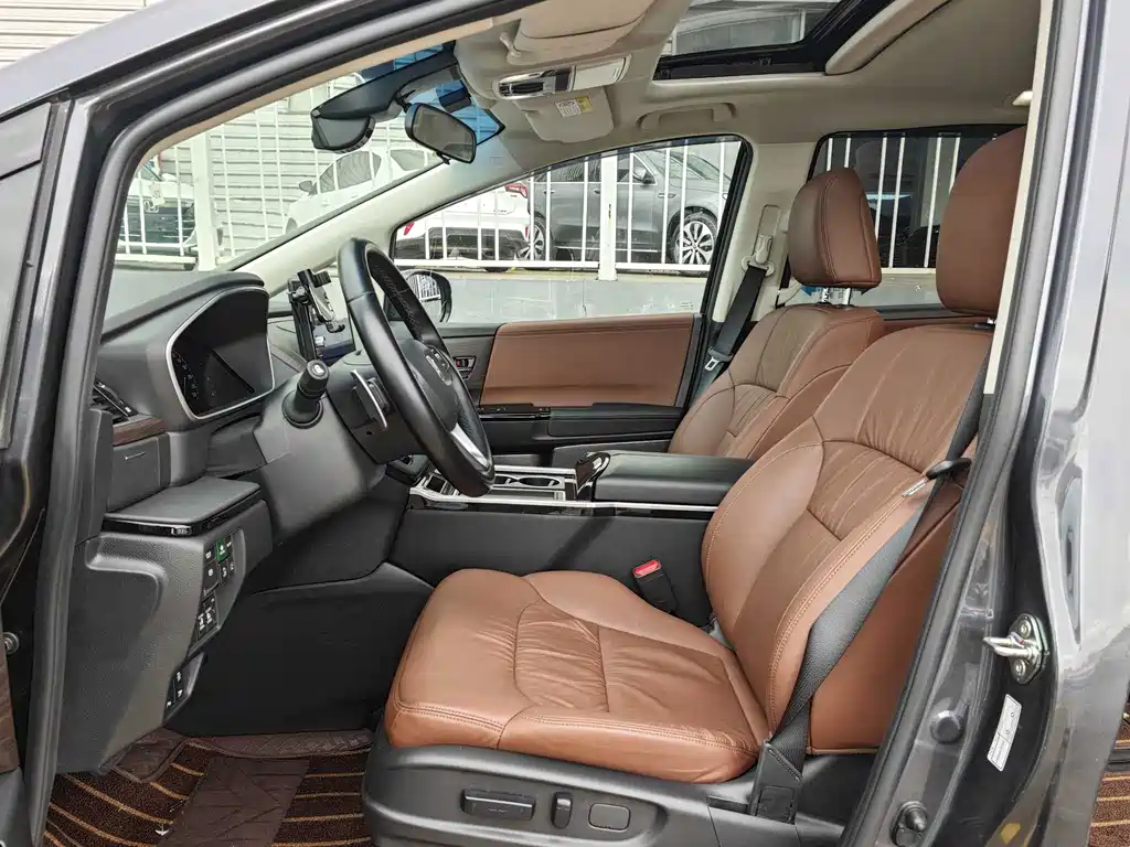 Honda Odyssey 2022 — фото 10
