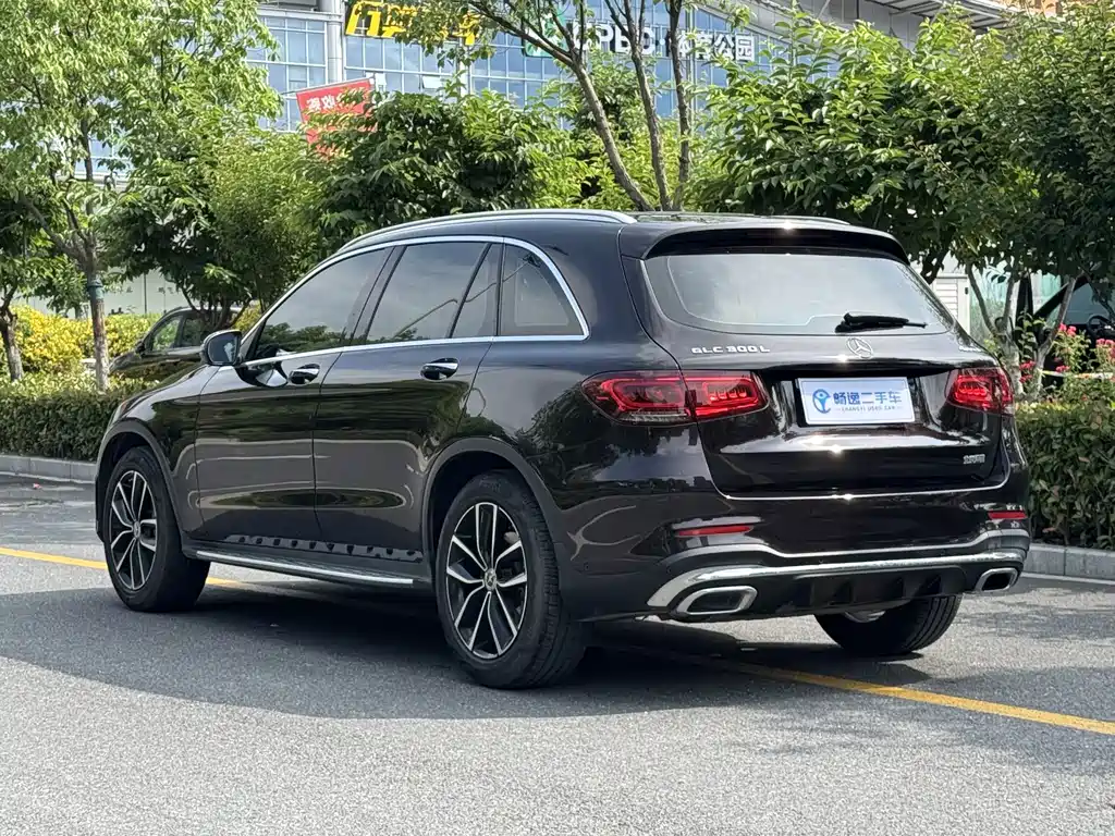 Mercedes-Benz GLC 2021 — фото 6