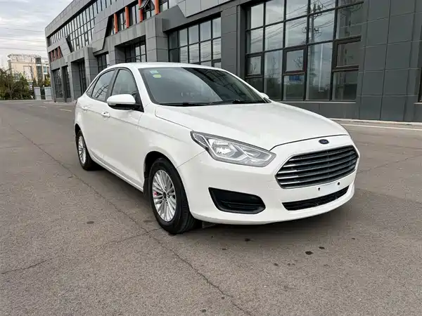 Ford Escort 2017