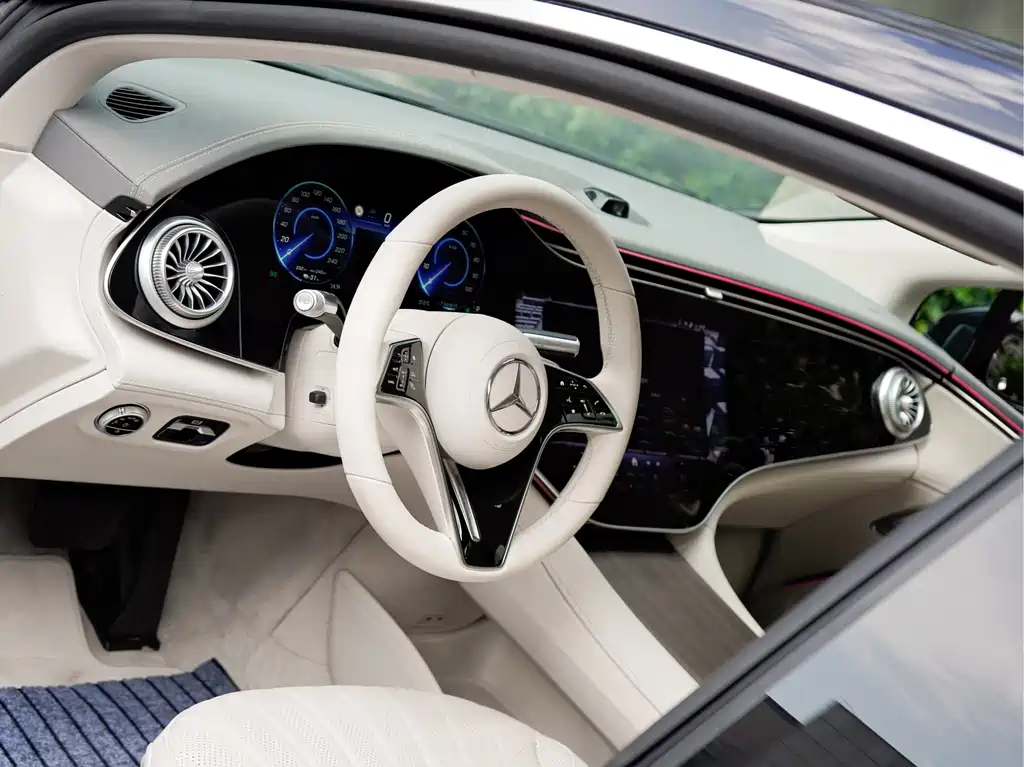 Mercedes-Benz EQS 2024 — фото 10