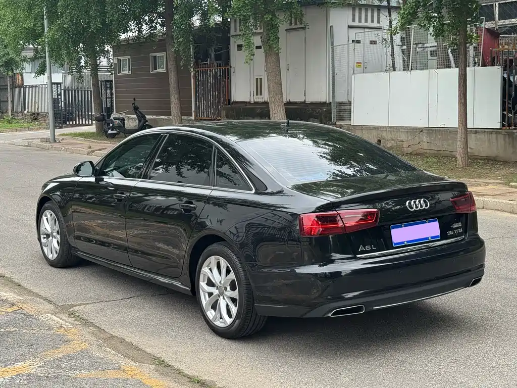 Audi A6L 2017 — фото 23