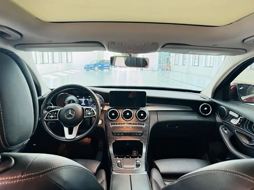 Mercedes-Benz C-Class 2018 — фото 6