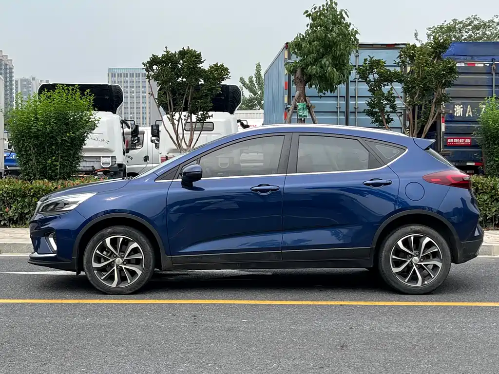 Geely Emgrand GS 2020 — фото 3