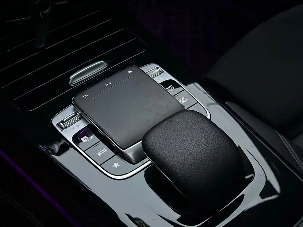 Mercedes-Benz A-Class 2019 — фото 13