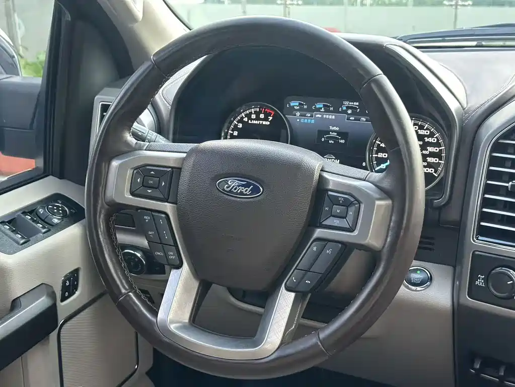 Ford F-150 Raptor 2021 — фото 15