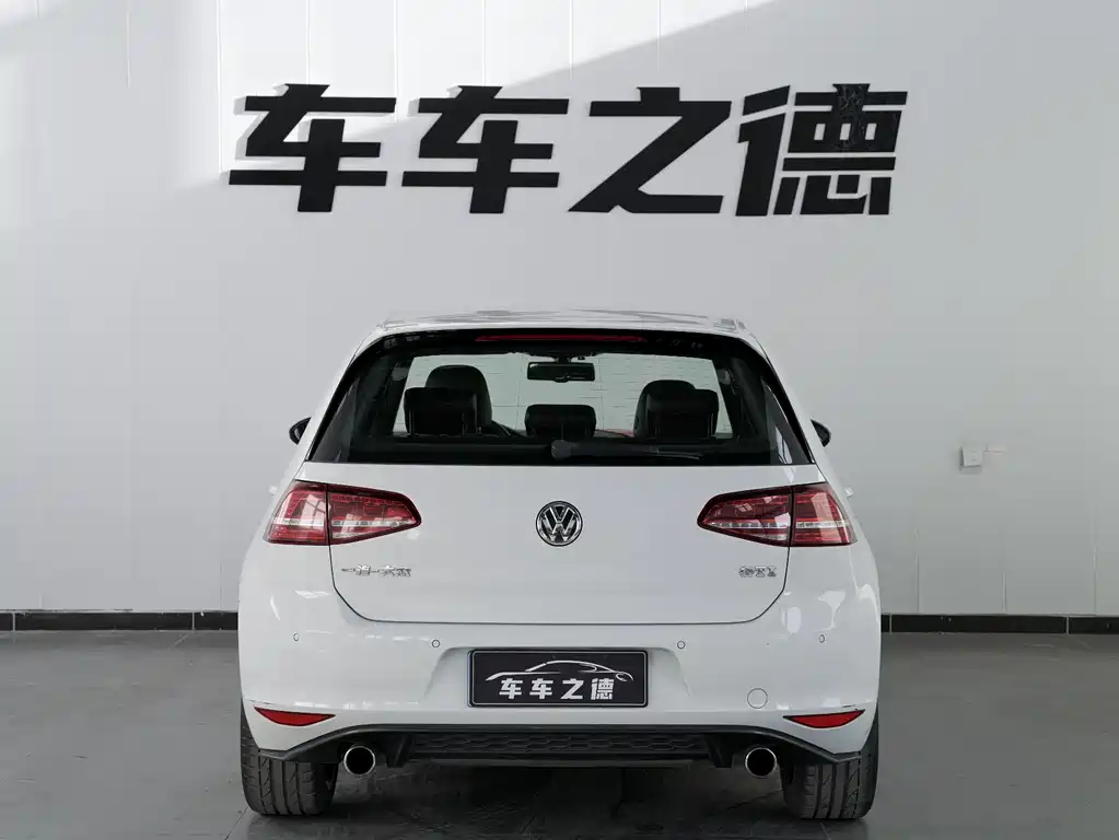 Volkswagen Golf GTI 2016 — фото 19