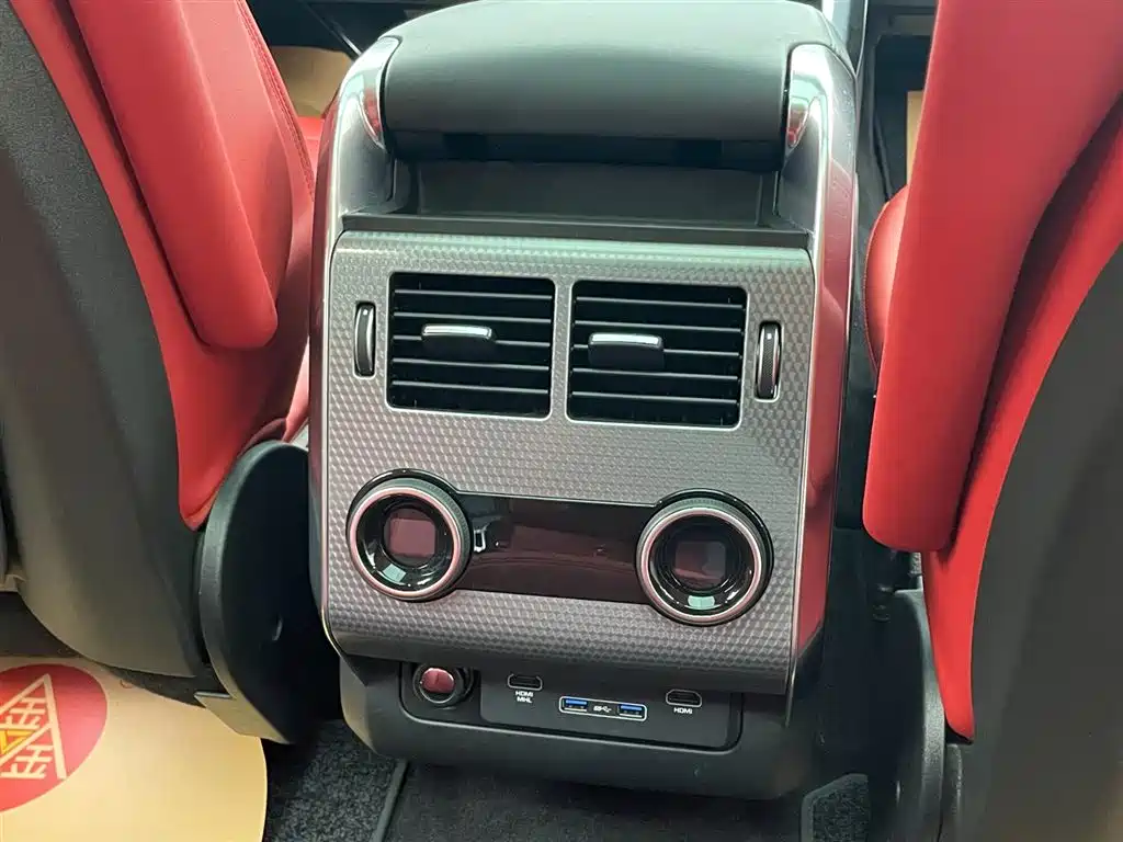 Land Rover Sport 2020 — фото 27