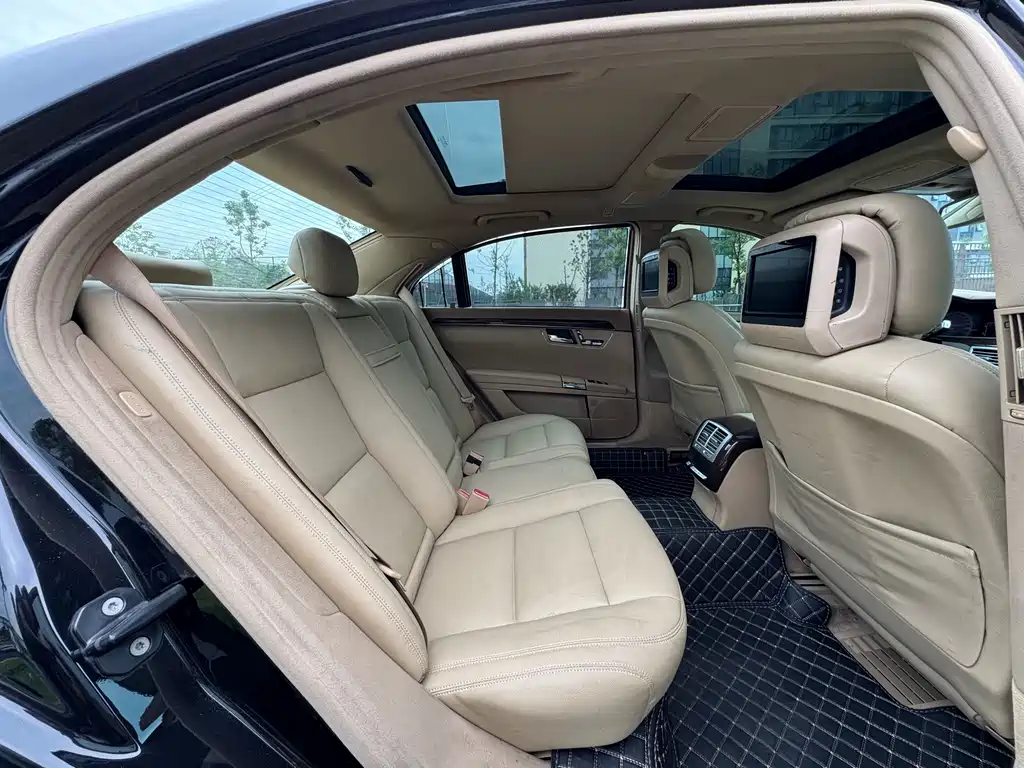 Mercedes-Benz S-Class 2011 — фото 12