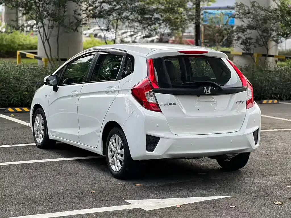 Honda Fit 2016
