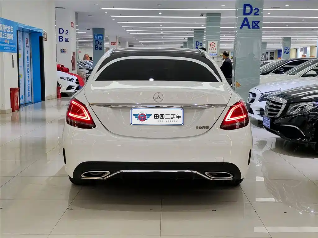 Mercedes-Benz C-Class 2019 — фото 5