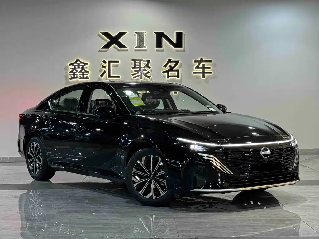 Nissan Teana 2026