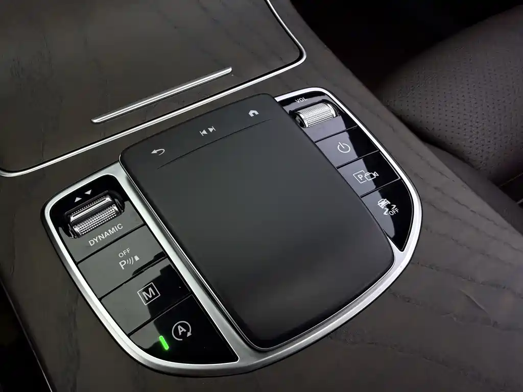 Mercedes-Benz GLC 2020 — фото 13