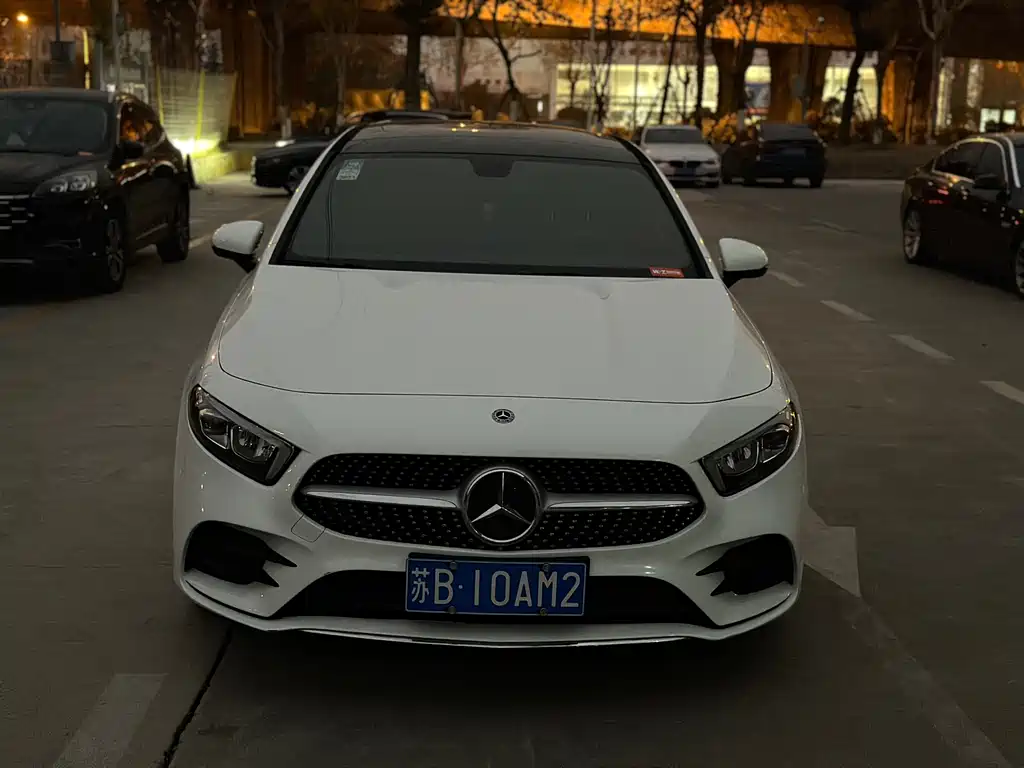 Mercedes-Benz A-Class 2019 — фото 2