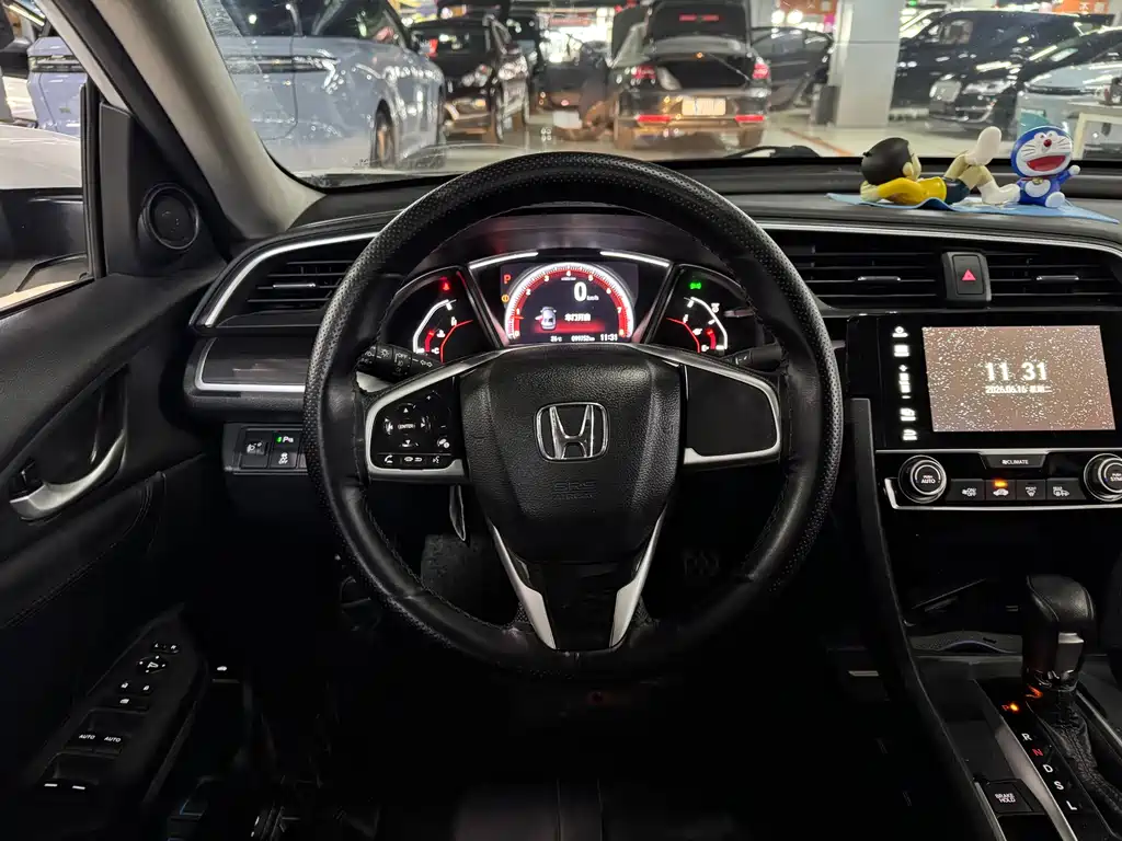 Honda Civic 2019 — фото 9