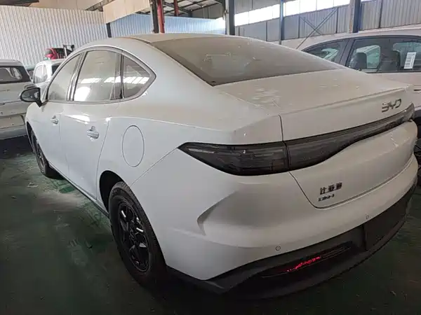 BYD Seal 05 DM-i 2026