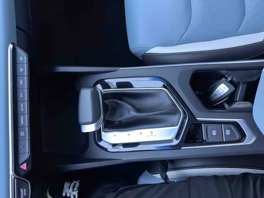 Geely Emgrand S 2022 — фото 15
