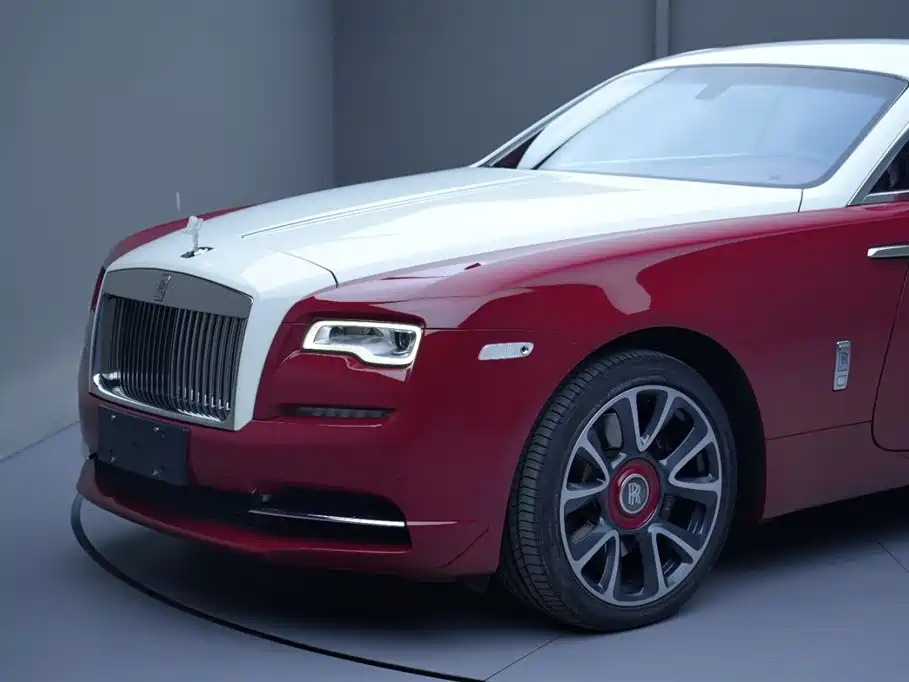 Rolls-Royce Wraith 2017 — фото 2