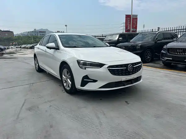 Buick Regal 2022