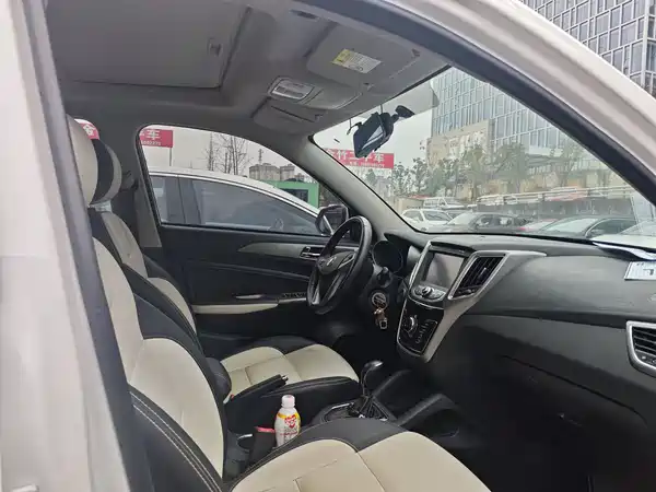 Changan CS35 2018