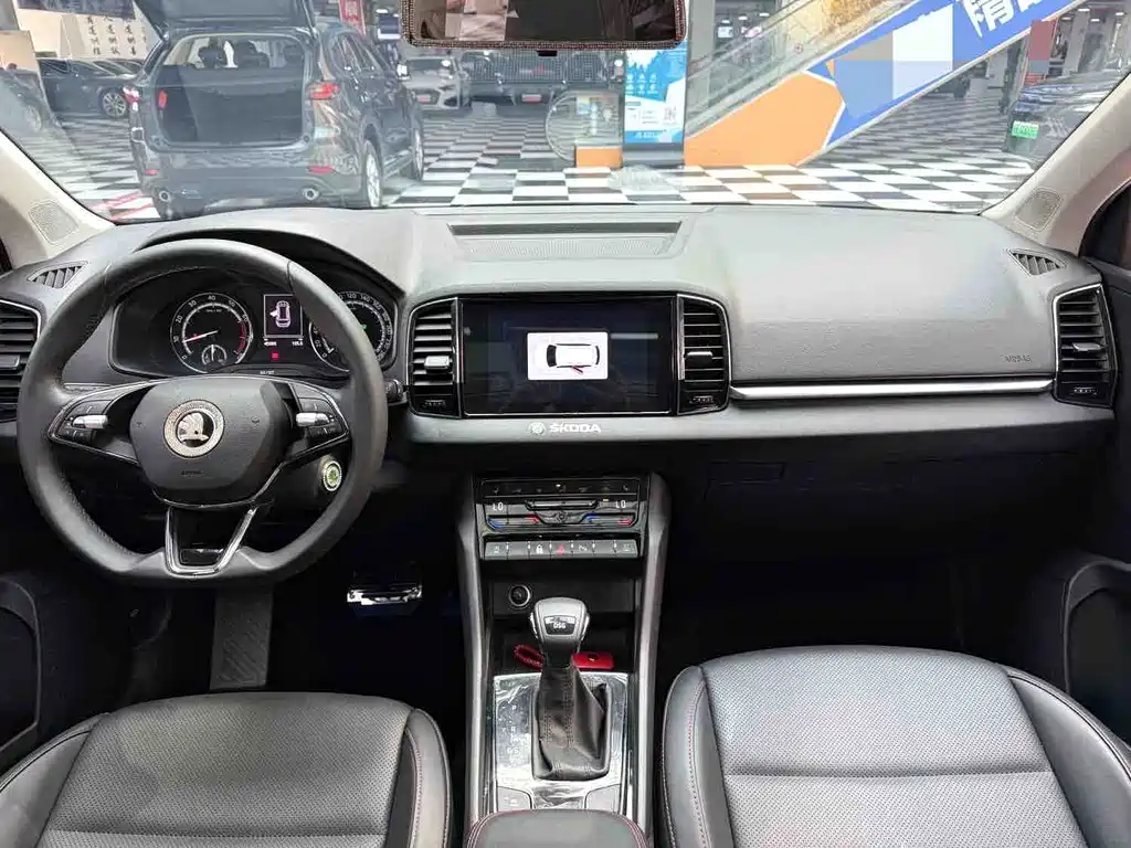 Skoda Karoq 2022 — фото 11