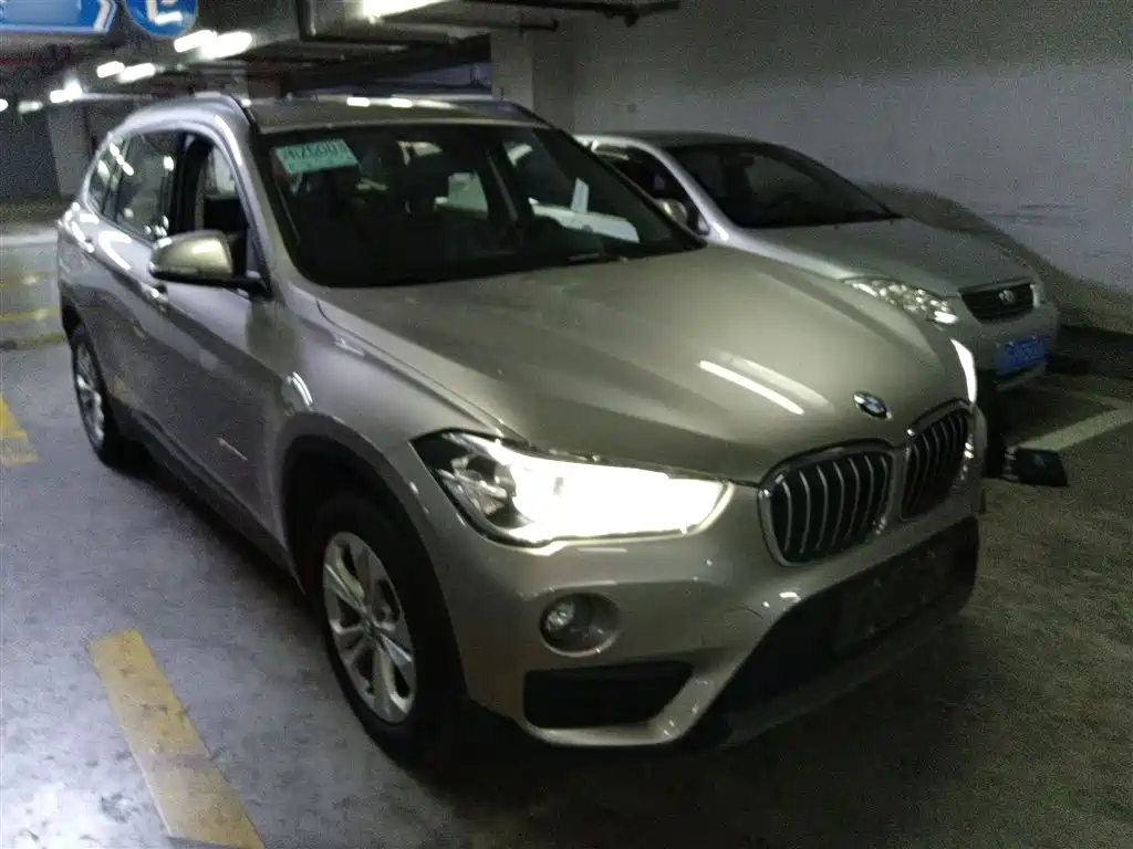 BMW X1 2016 — фото 4